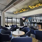 Skipper Hotel Rewa
