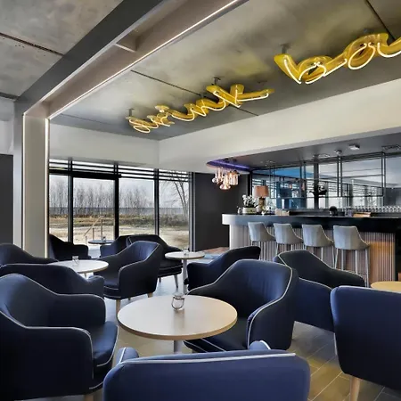 Skipper מלון רווה